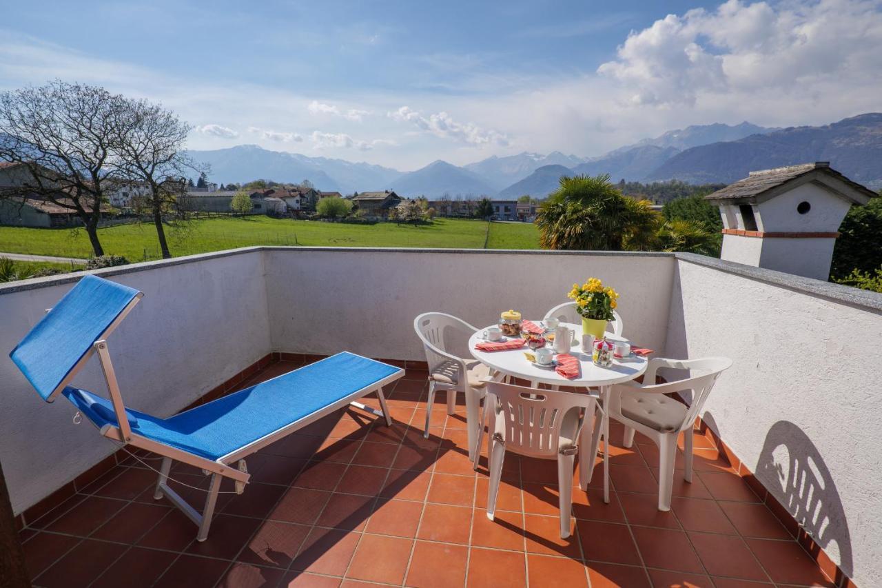 Villa Palma Colico Esterno foto