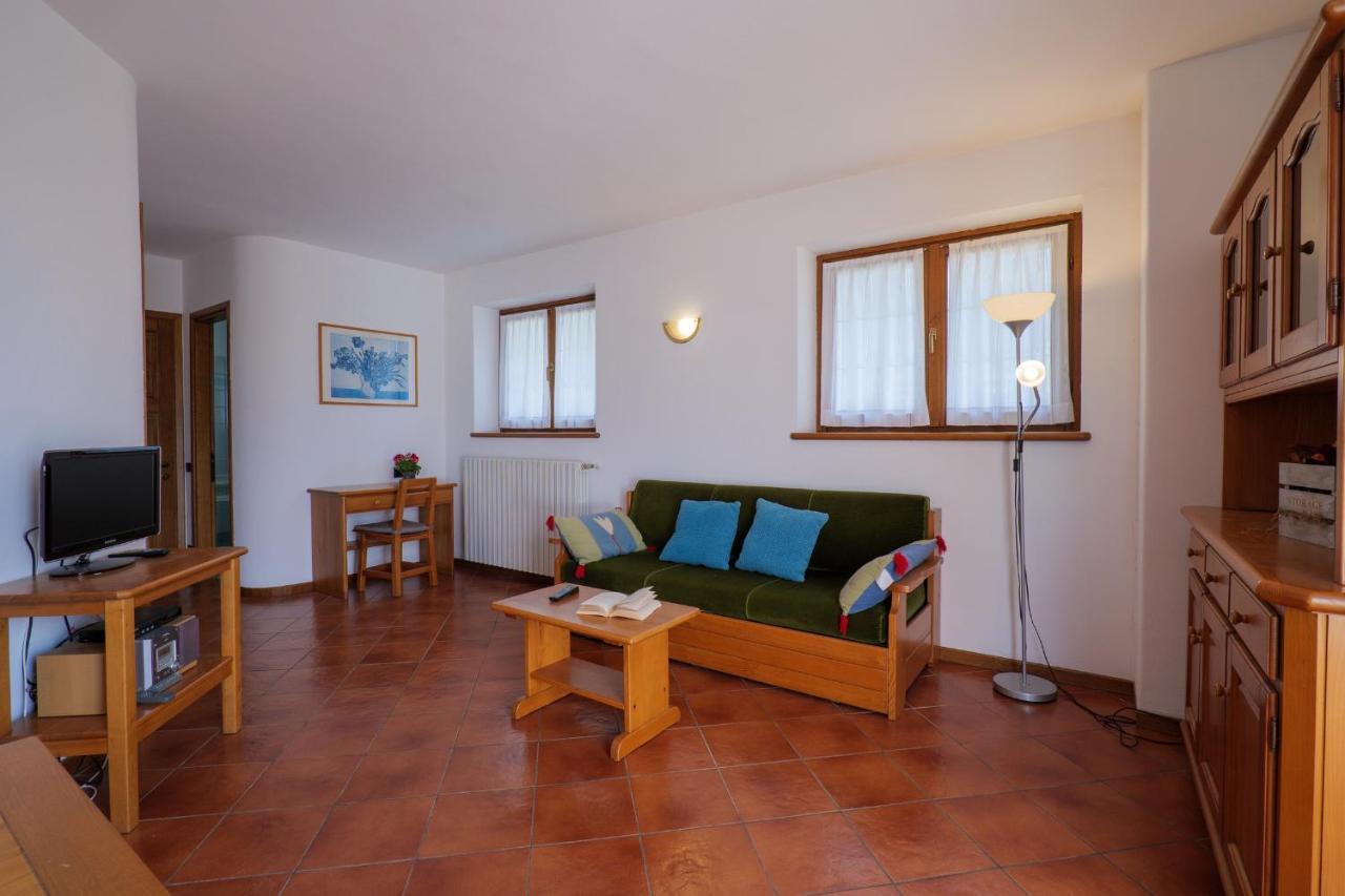 Villa Palma Colico Esterno foto