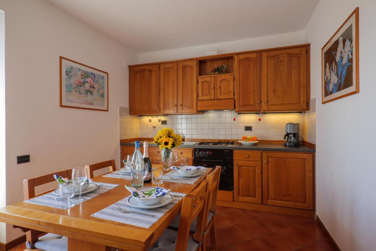 Villa Palma Colico Esterno foto