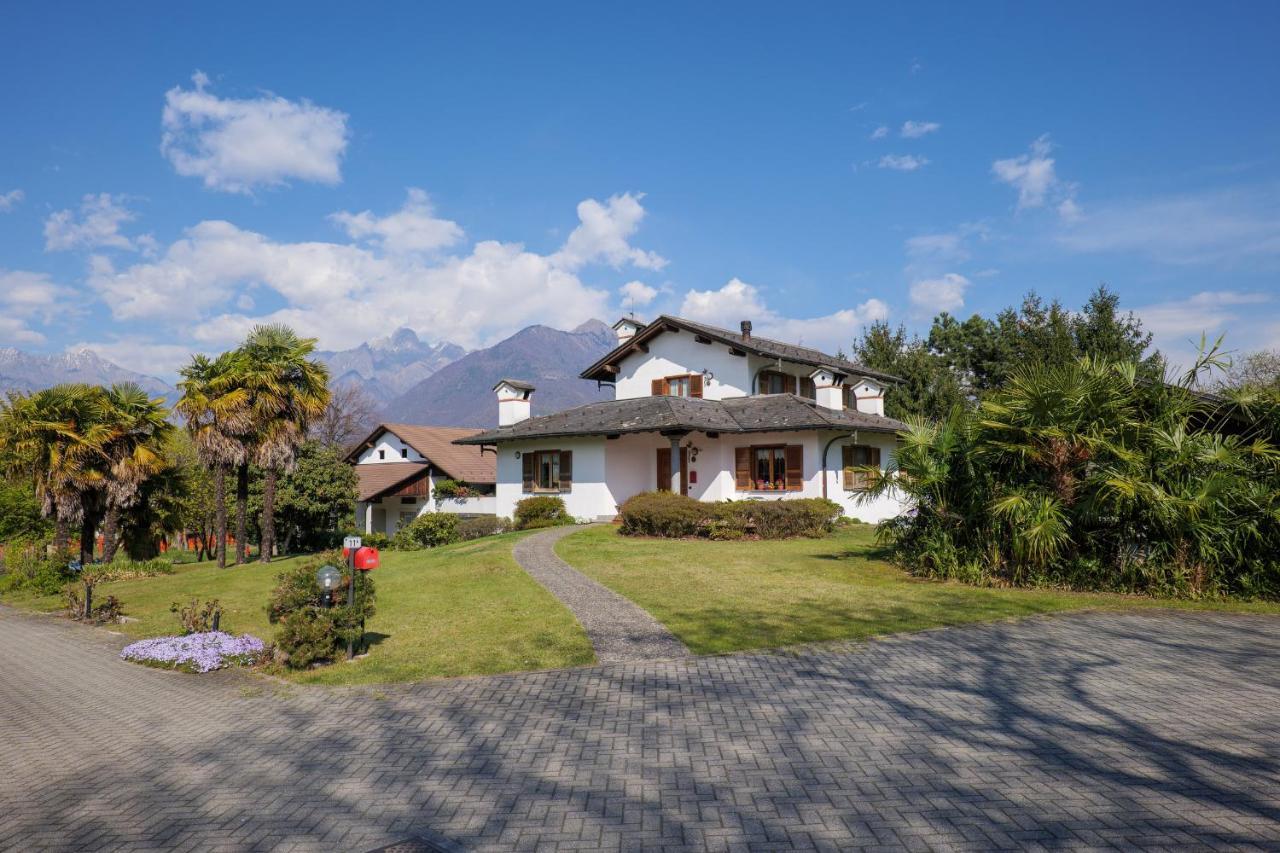 Villa Palma Colico Esterno foto