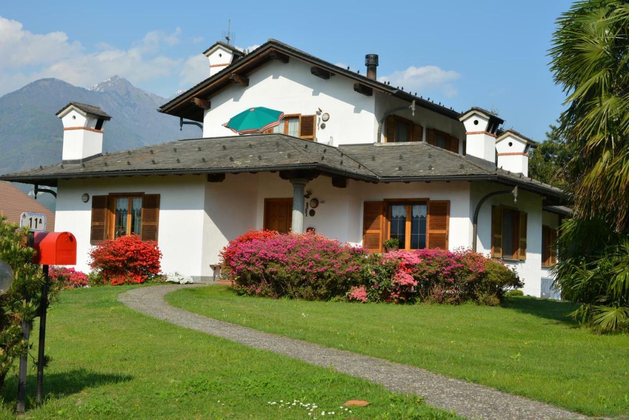 Villa Palma Colico Esterno foto