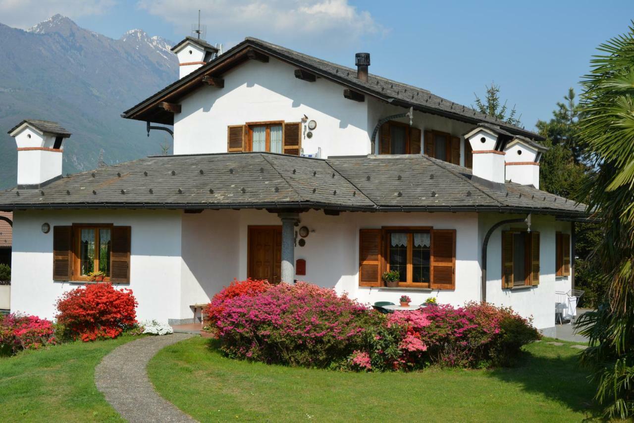 Villa Palma Colico Esterno foto